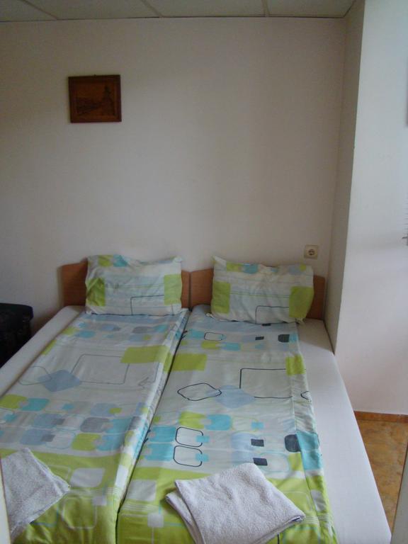 Guest House Selin Tırnova Dış mekan fotoğraf
